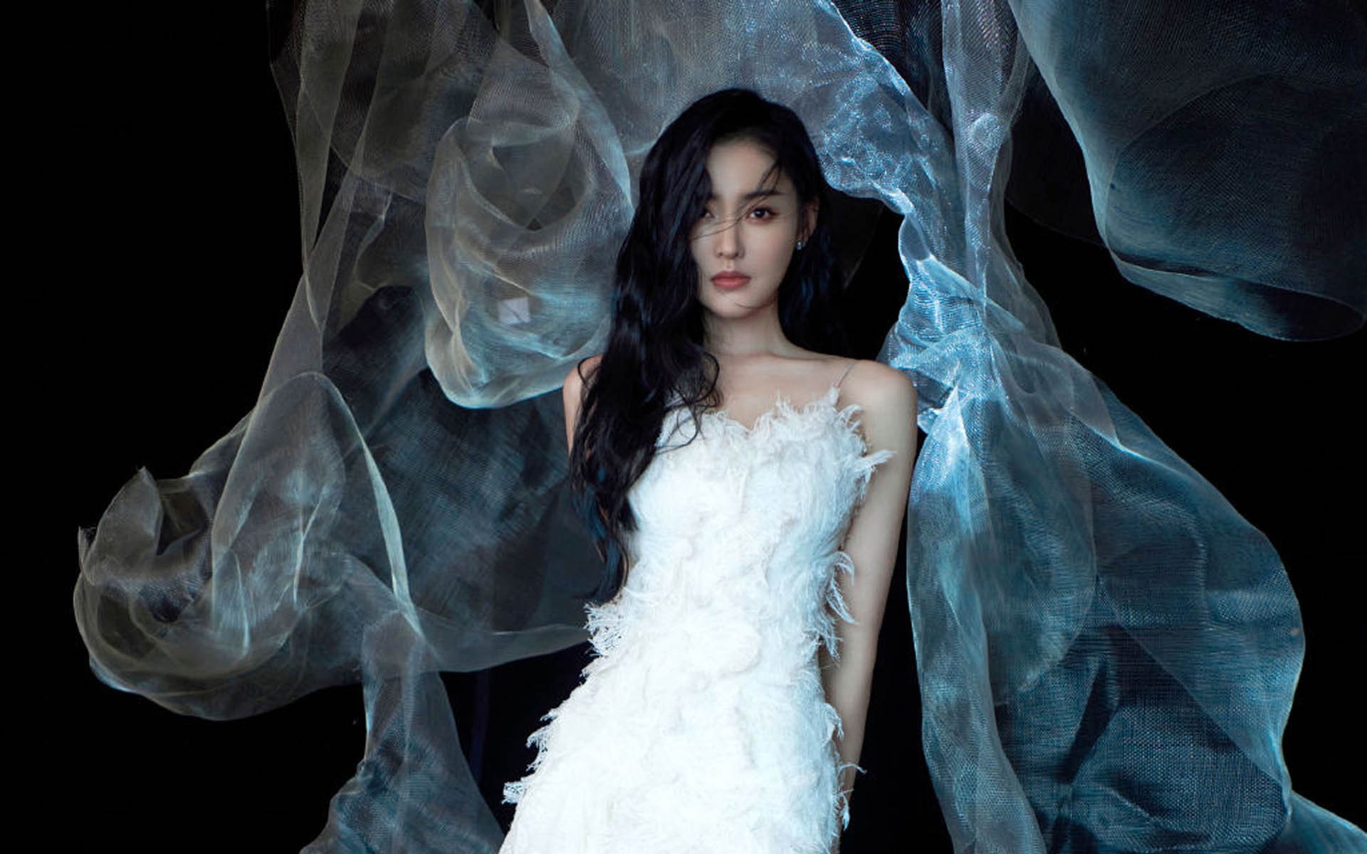 F1巴林揭幕战，曼城式传控碾压全场，卢卡库上演赛道接管大戏